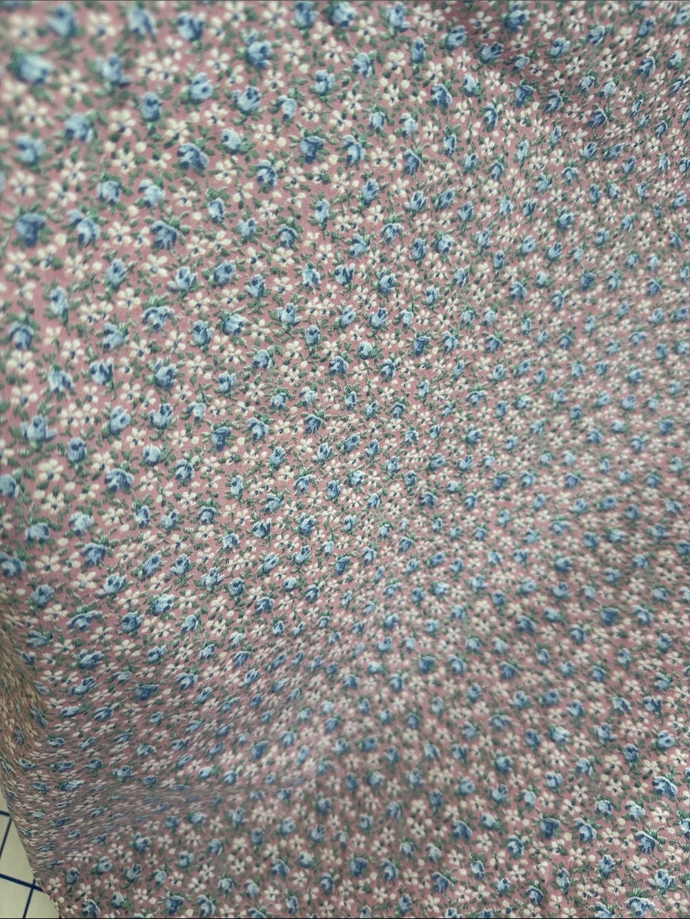 Vintage Ditsy Floral Cotton Fabric Dusty Rose Blue Flowers 2+ Yards x 44 - Picture 10 of 11